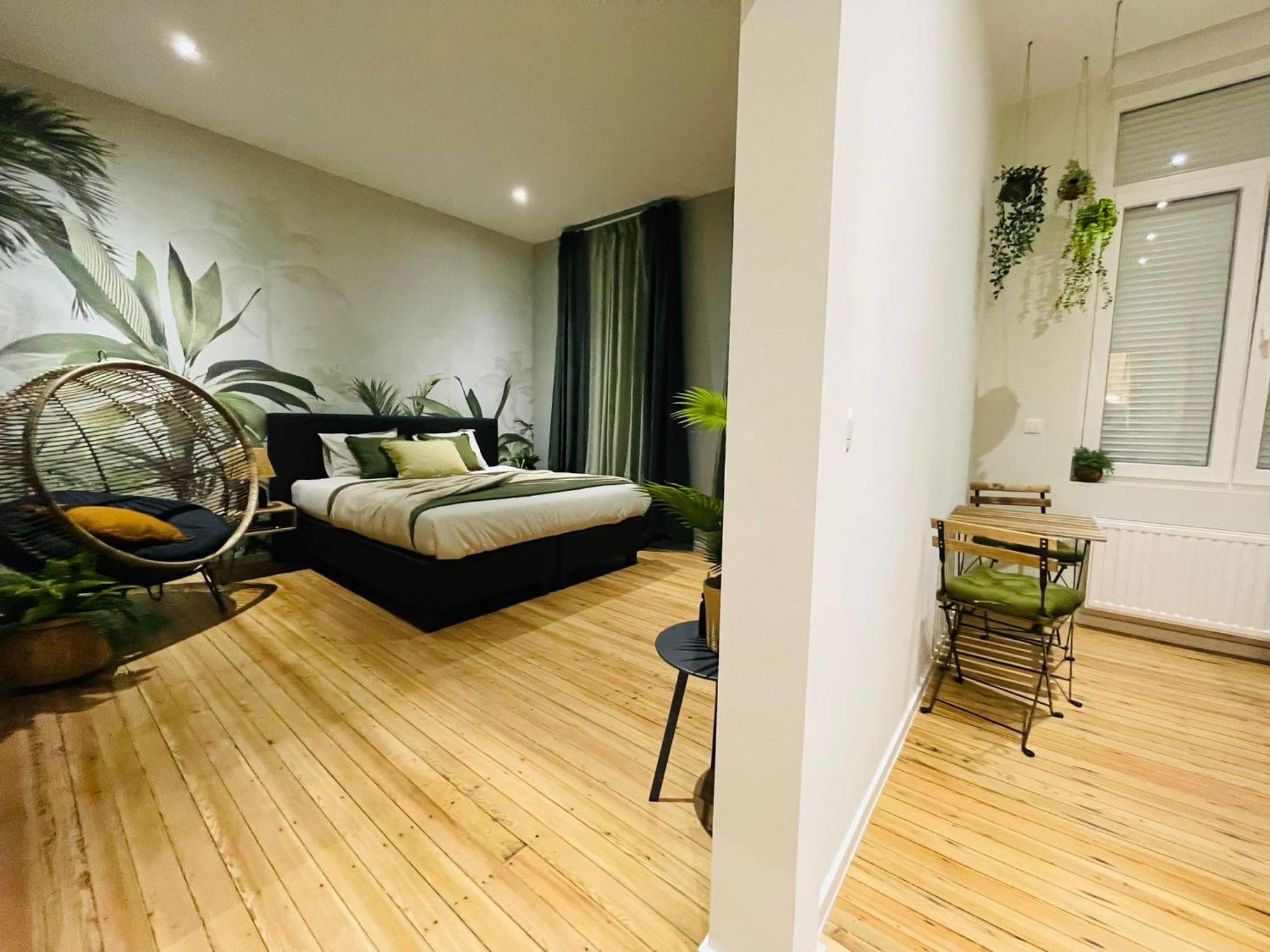Appartement Exotique Avec Bain Balneo Lieja Exterior foto