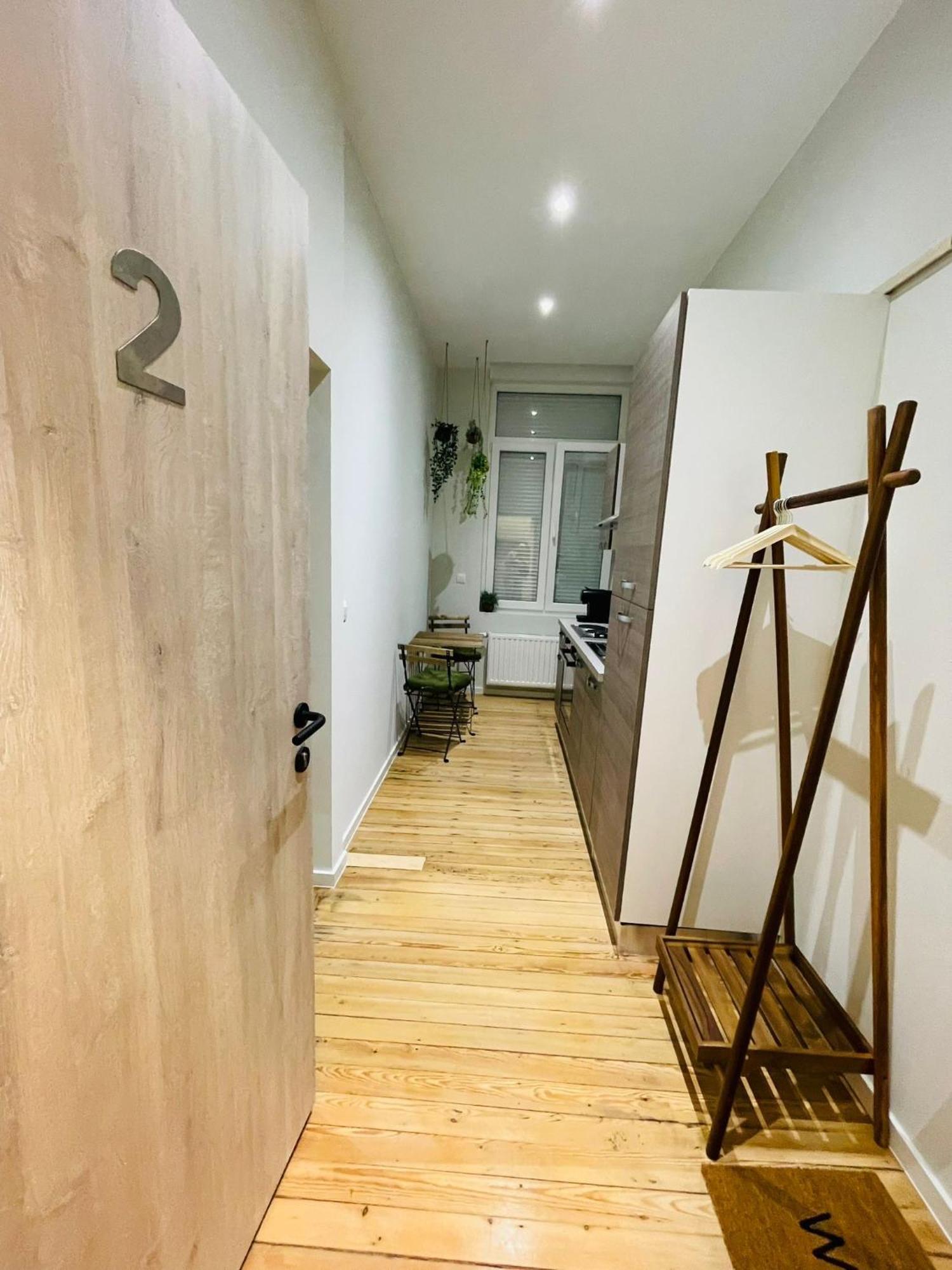 Appartement Exotique Avec Bain Balneo Lieja Exterior foto