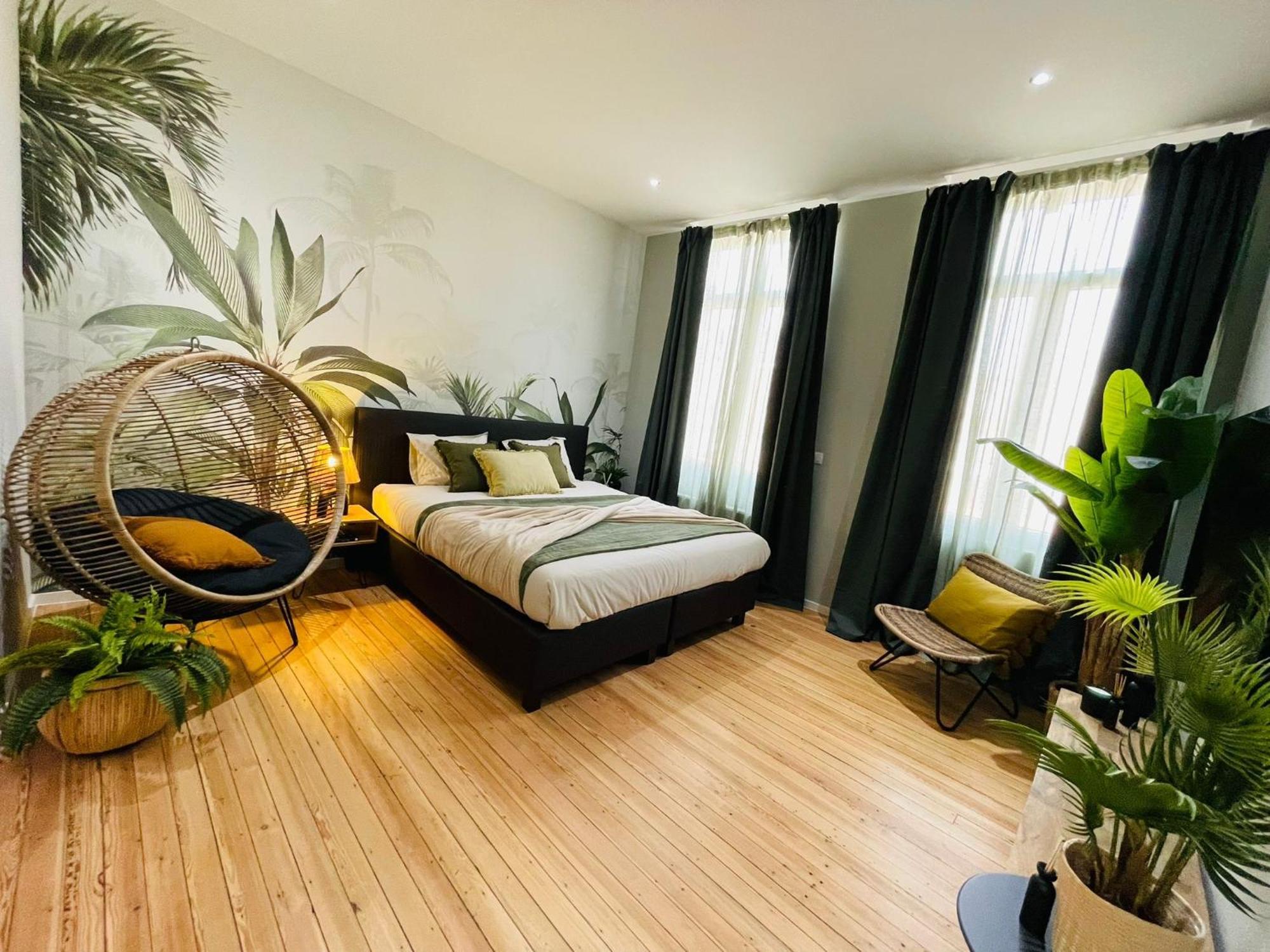 Appartement Exotique Avec Bain Balneo Lieja Exterior foto